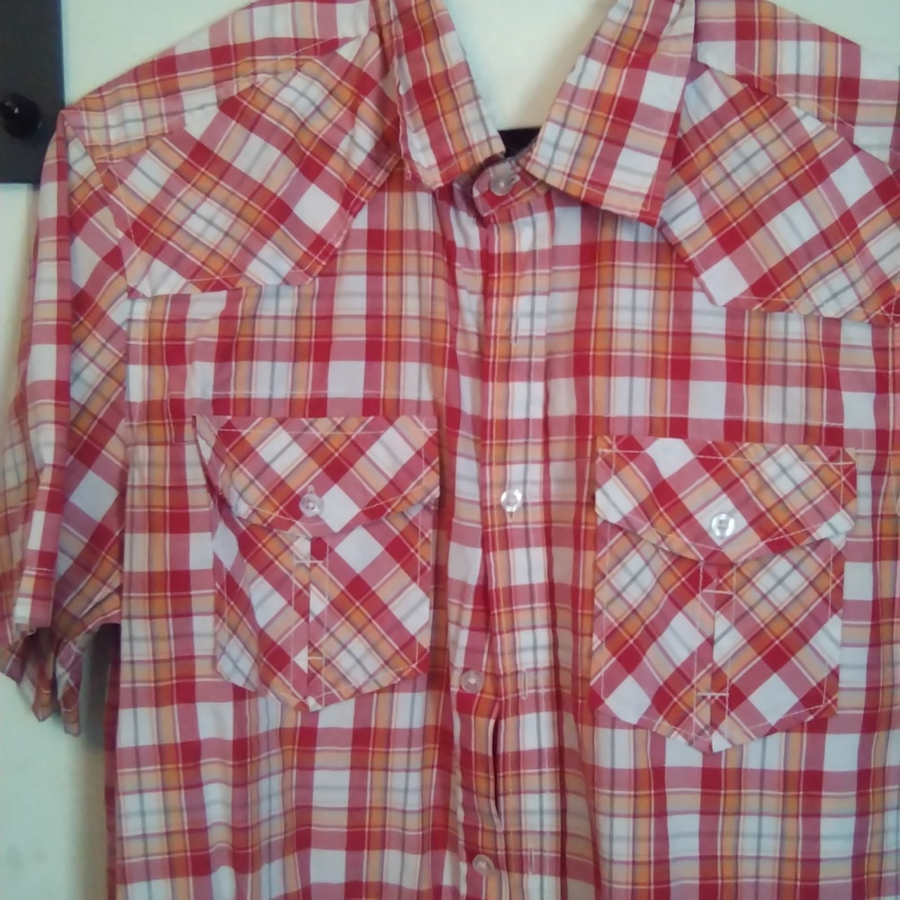 Clothes - Picture 9 of 17